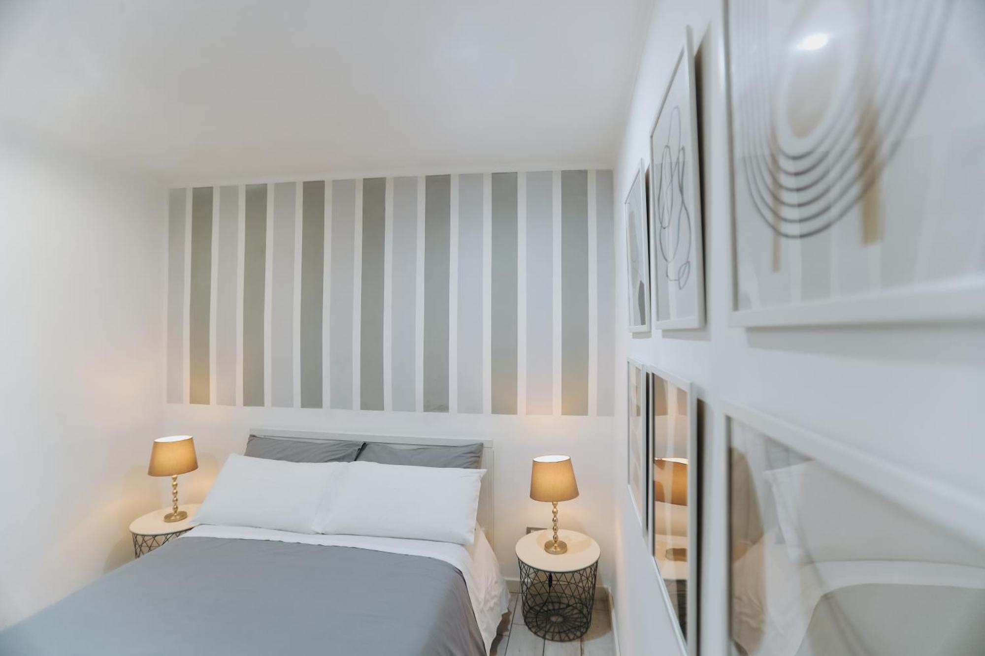 Bnb Quartieri 33 Neapel Exteriör bild
