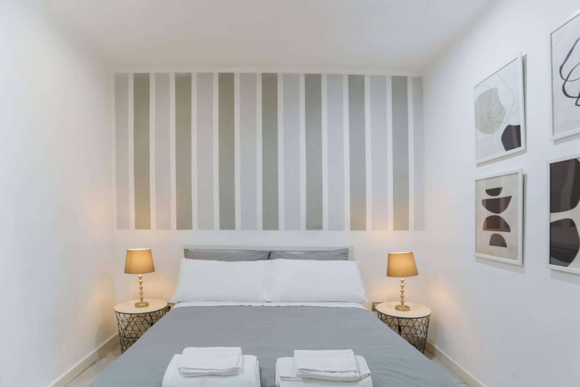 Bnb Quartieri 33 Neapel Exteriör bild